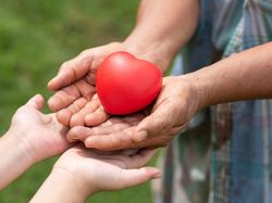 Sedekah yang Pahalanya Terus Mengalir dan Membawa Manfaat