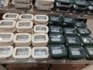 Murah Meriah! Tempat Bekal di Transmart Full Day Sale Mulai dari Rp 50 Ribuan