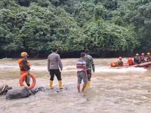 Edi yang Hanyut di Sungai Penetai Kerinci Ditemukan Tewas, Agus Masih Dicari