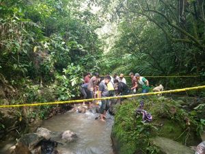 Sepekan Hilang, Nenek Bawa Rp 13 Juta-Emas 105 Gram di Samosir Ditemukan Tewas Sepekan Hilang, Nenek Bawa Rp 13 Juta-Emas 105 Gram di Samosir Ditemukan Tewas