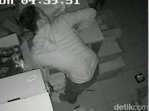 Pelarian Pembobol Toko dan Rumah Warga Jabar Berakhir di Garut Pelarian Pembobol Toko dan Rumah Warga Jabar Berakhir di Garut