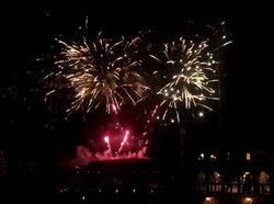 Pesta Kembang Api Rayakan Penobatan Raja Baru Denmark Frederik X