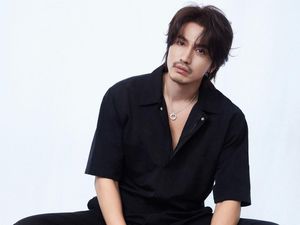 7 Foto Terbaru Jerry Yan di Usia 47 Tahun, Makin Manly Dengan Kumis & Jenggot