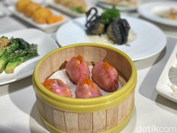 Kim Tia: Yum Cha dengan Puluhan Dimsum dan Teh China Harum