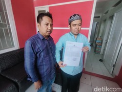 Dalih Promotor Umrah Rp 6 Juta Tunda Berangkatkan Jemaah Cianjur