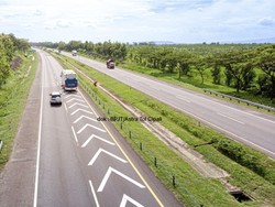 Ini Fungsi Marka Tanda Panah di Jalan Tol yang Jarang Diketahui