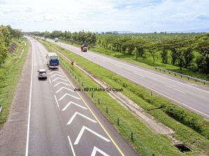 Bukan buat Tambah Speed kayak di Game, Ini Arti Marka Jalan Panah Bukan buat Tambah Speed kayak di Game, Ini Arti Marka Jalan Panah
