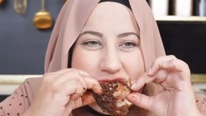 Melahirkan Anak Ke-4, Ini Momen Makan Tasyi Athasyia Saat Hamil