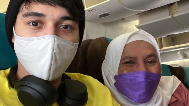 Kabar Terkini Artis dari InsertLive : Mengenal Siti Purwanti, Ibunda Maxime Bouttier yang Meninggal di Rumah Luna Maya