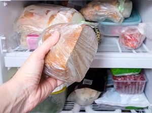 Roti Lebih Sehat Dibekukan daripada Disimpan di Kulkas Karena Hal Ini Roti Lebih Sehat Dibekukan daripada Disimpan di Kulkas Karena Hal Ini