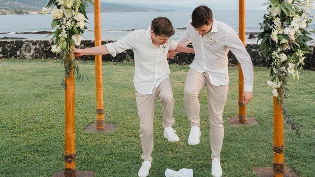 Sam Altman bos chatGPT dan kekasih gay bernama Oliver Mulherin