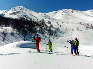 Resor Ski Tertinggi di Dunia Kehilangan Salju, Wisatawan pun Kecewa Berat Resor Ski Tertinggi di Dunia Kehilangan Salju, Wisatawan pun Kecewa Berat