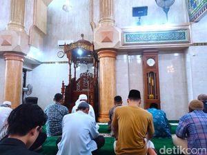 8 Khutbah Jumat Isra Miraj, Teladani Perjalanan Spiritual Rasulullah 8 Khutbah Jumat Isra Miraj, Teladani Perjalanan Spiritual Rasulullah