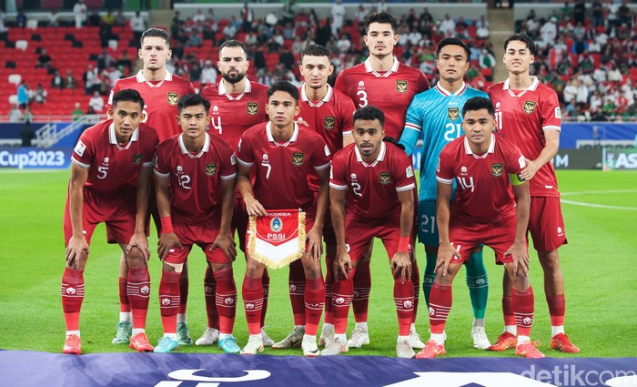 Irak mengalahkan Indonsia dengan skor 3-1 padalaga Grup D Piala Asia 2023. Hasil ini menempatkan Indonesia menjadi juru kunci sementara Grup D dengan nirpon. Pertandingan Indonesia vs Irak berlangsung di Ahmad bin Ali Stadium, Al Rayyan, Qatar, Senin (15/1/2024) malam.