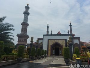Jadwal Sholat di Cirebon Hari Ini, Kamis 30 Januari 2025 Jadwal Sholat di Cirebon Hari Ini, Kamis 30 Januari 2025