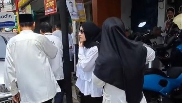 Prilly Latuconsina
