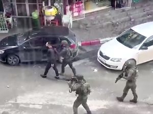 Israel Serang Tepi Barat, Bunuh 1 Anak-Tahan 55 Warga Palestina