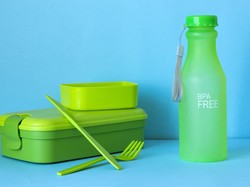 Pentingnya Pilih Alat Makan Bebas BPA untuk Anak