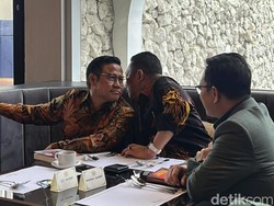Bamsoet Sempat Bisiki Cak Imin di Acara Peluncuran Buku, Bahas Apa?