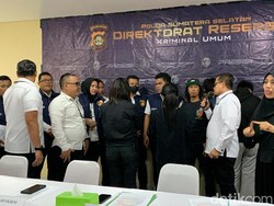 2 Gadis Duel Bercelurit di TPU Palembang Jadi Tersangka