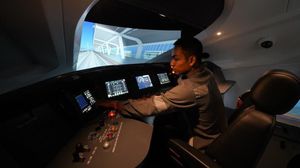 Intip Momen 72 Masinis Latihan Jadi Operator Kereta Cepat Whoosh