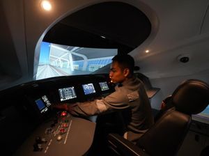 Intip Momen 72 Masinis Latihan Jadi Operator Kereta Cepat Whoosh Intip Momen 72 Masinis Latihan Jadi Operator Kereta Cepat Whoosh