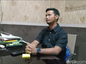 Kades Banyuanyar Tengah Segera Dipanggil soal Tiba-tiba Utang Rp 25 Juta Kades Banyuanyar Tengah Segera Dipanggil soal Tiba-tiba Utang Rp 25 Juta