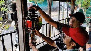 Kerajinan Lentera Pasuruan Tembus Pasar Internasional