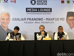 TPN Ganjar-Mahfud Soroti Kehadiran Prabowo di Perayaan Natal BUMN