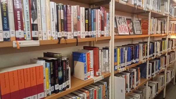 Intip Perpustakaan Berbahasa Jerman Goethe-Institut Jakarta Yuk, Ada Ruang Games!