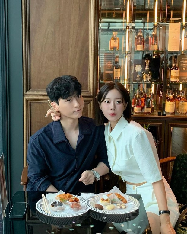 Potret Lee Ju Hwi dan Go Min Young/ Foto: instagram.com/joohweylee Potret Lee Ju Hwi dan Go Min Young