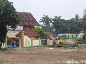 Sebagian Gedung SMK 17 Seyegan Sleman Terdampak Tol Jogja-Bawen