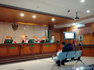 Kasus Suap Proyek Dishub, Budi Santika Didakwa Beri Rp 1,3 M ke Rijal Kasus Suap Proyek Dishub, Budi Santika Didakwa Beri Rp 1,3 M ke Rijal