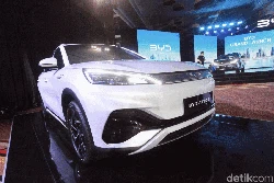Daftar Mobil Listrik Terlaris Mei 2025, Penjualan Merosot