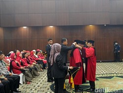 2 Hakim Konstitusi Purnabakti, Ketua MK: Terima Kasih atas Loyalitasnya