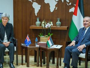 Dunia Hari Ini: Menlu Australia Bertemu Menlu Palestina Serukan Gencatan Senjata