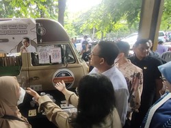 Anies Terharu Adanya Food Truck dari Pendukung Kpopers di Acara Desak Anies