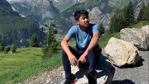 Jhony Saputra