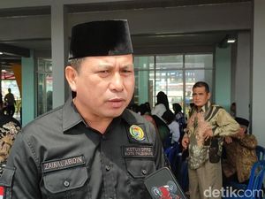 2 Gadis Duel Bercelurit di TPU Palembang, Ketua DPRD Sentil Pengawasan Ortu 2 Gadis Duel Bercelurit di TPU Palembang, Ketua DPRD Sentil Pengawasan Ortu