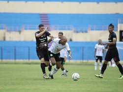 PSS Sleman Ditekuk Persis Solo 0-2 di Laga Uji Coba