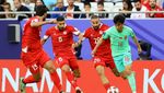 Momen Pemain China Kena Tekel Kungfu di Piala Asia 2023