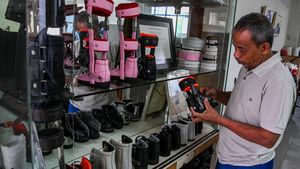 Melihat Pembuatan Alat Bantu Khusus Disabilitas