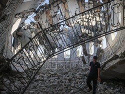 Menghitung Penghancuran Masjid-Gereja Bersejarah di Gaza