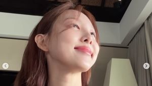 7 Gaya Nayeon TWICE Diam-diam Liburan ke Bali, Fans: Gak Bikin KTP Aja?