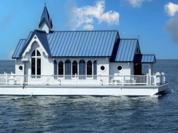 Barang Rare Nih Yakali Nggak Di-take? Kapel Terapung Dijual Rp 11 M