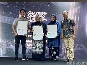 SBM ITB Beri Penghargaan ke Lembaga & Individu Pendukung ESG