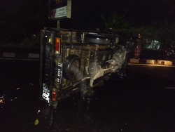 Pikap Oleng hingga Terguling di Ring Road Selatan Bantul