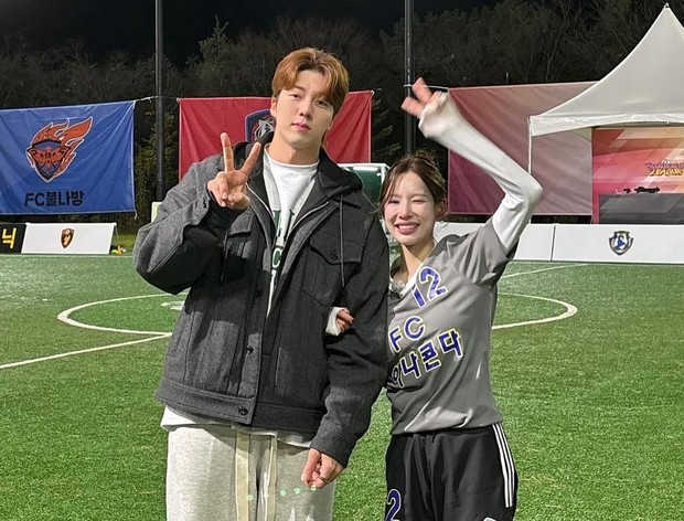 Potret Lee Na Yeon dan Nam Hee Do dari dating show 'Exchange 2'/ Foto: instagram.com/inayommi Potret Lee Na Yeon dan Nam Hee Do dari dating show 'Exchange 2'