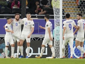 Hasil Piala Asia: Uzbekistan Kalahkan India 3-0 Hasil Piala Asia: Uzbekistan Kalahkan India 3-0