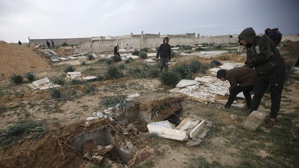Sadis! Pemakaman di Jalur Gaza Rusak Akibat Serangan Darat Israel